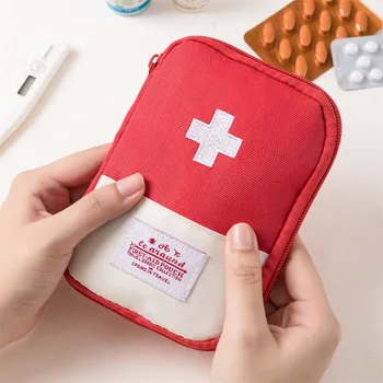 Sevimli Mini Taşınabilir Ilaç Çantası Ilk Yardım Kiti tıbbi acil durum uyarı kitleri Organizatör Açık Ev Tıp Hap saklama çantası