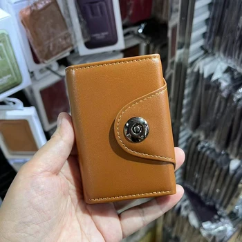 PU deri kartlık cüzdan Üç Tutucu Seyahat kartvizitlik Manyetik Toka ile zıplatma cihazı İle
