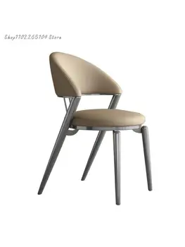 Işık lüks Modern italyan Minimalist aile yemek sandalyesi otel restoran arkalığı sandalye tasarımcı High-end yaratıcı deri