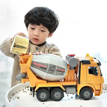 1:18 Simülasyon iş makinesi gerçekten karıştırma çimento mikser kamyonu oyuncak modeli ses ve ışık araba çimentolama Beton araba çocuklar hediye