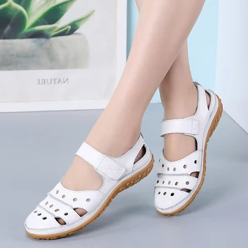 Yaz Kadın Deri Sandalet İçi Boş Düz Beyaz Moda Rahat Bayan ayakkabıları Sandalet Yuvarlak Ayak Kaymaz Boyutu 35-42 Zapatos Mujer