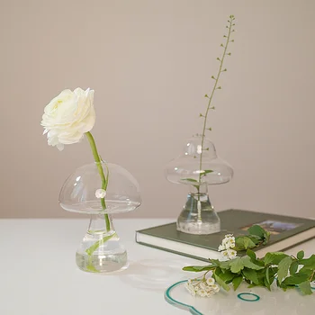 Yaratıcı Mantar Vazo İskandinav Cam Vazolar Bitki Topraksız Teraryum Mini Aromaterapi Şişesi Masaüstü Süs Odası Dekor 꽃병
