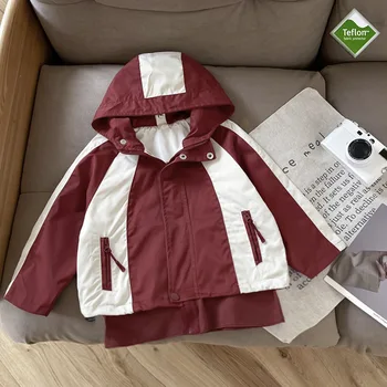 Erkek Üç Geçirmez Ceket kılıflı ceket 2023 Sonbahar Yeni Küçük ve Orta çocuk Üstleri çocuk Hoodie Ceket Moda