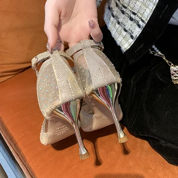Kadın Topuklu Örgü Zarif topuklu ayakkabılar Seksi Çıplak Düğün Gelin Kadın Elbise Kentsel Trendyol Altın Temizle Rhinestone Sivri Burun Pompaları