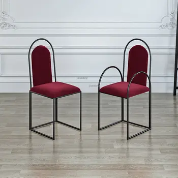 İskandinav Demir Lüks yemek sandalyeleri mutfak mobilyası yemek sandalyesi Modern Minimalist Retro Arkalığı Lüks Tasarımcı şezlong