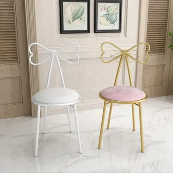 Minimalist Benzersiz yemek sandalyeleri Metal koltuk minderi Rahatlatıcı ergonomik sandalye Moda Bekleme yumuşak mutfak mobilyası