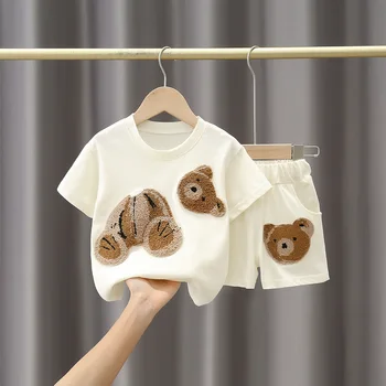 Erkek ve kadın çocuk Giyim Toptan Yaz Yeni Bebek Karikatür Pamuk Kısa Kollu tişört İki Parçalı Set Üreticisi